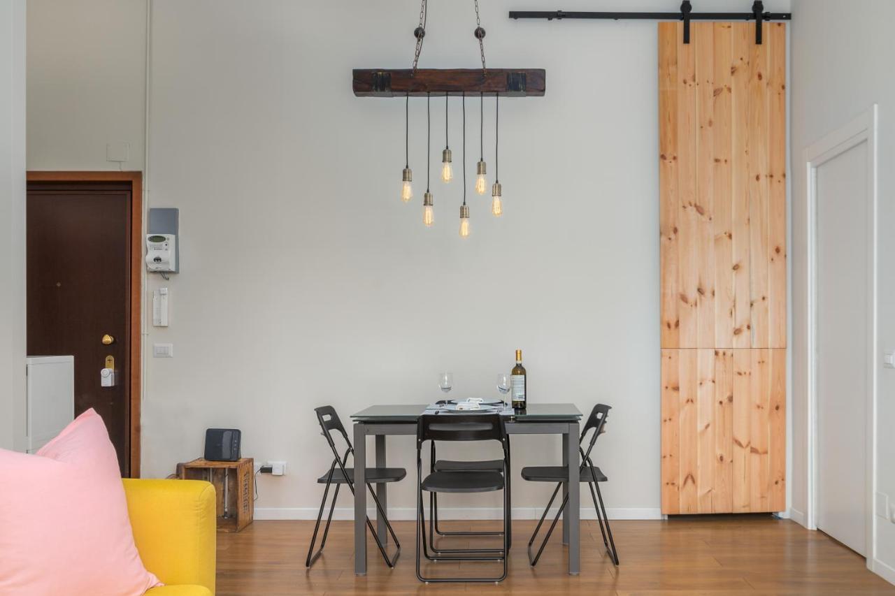 מילאנו Maiolica Apartment - Free Parking And Great Connection To Linate And Duomo מראה חיצוני תמונה